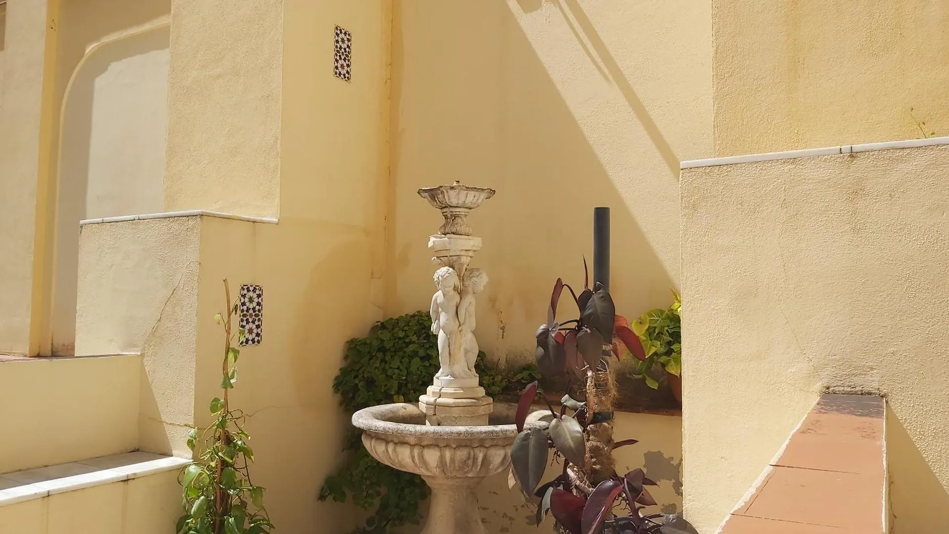 Del Parque Flats Victoria Family Apartment Malaga